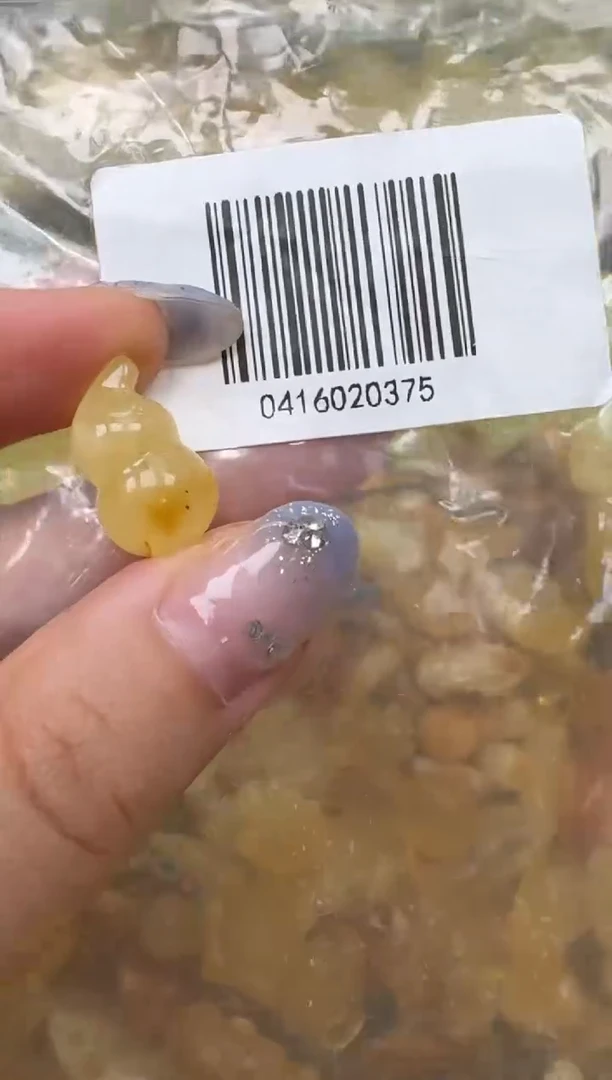 裸石琥珀未镶嵌如图