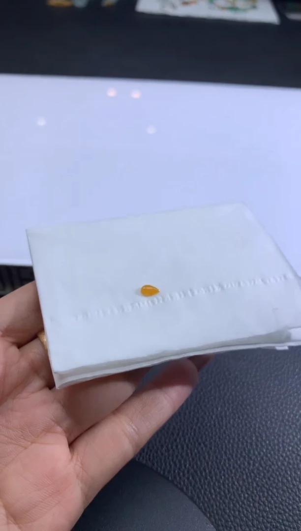 【闪购商品】定制翡翠未镶嵌翡翠
