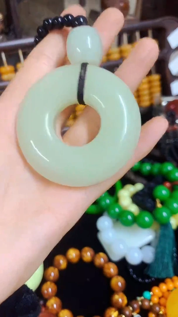 【闪购商品】和田玉颈饰未镶嵌主播推荐主播推荐