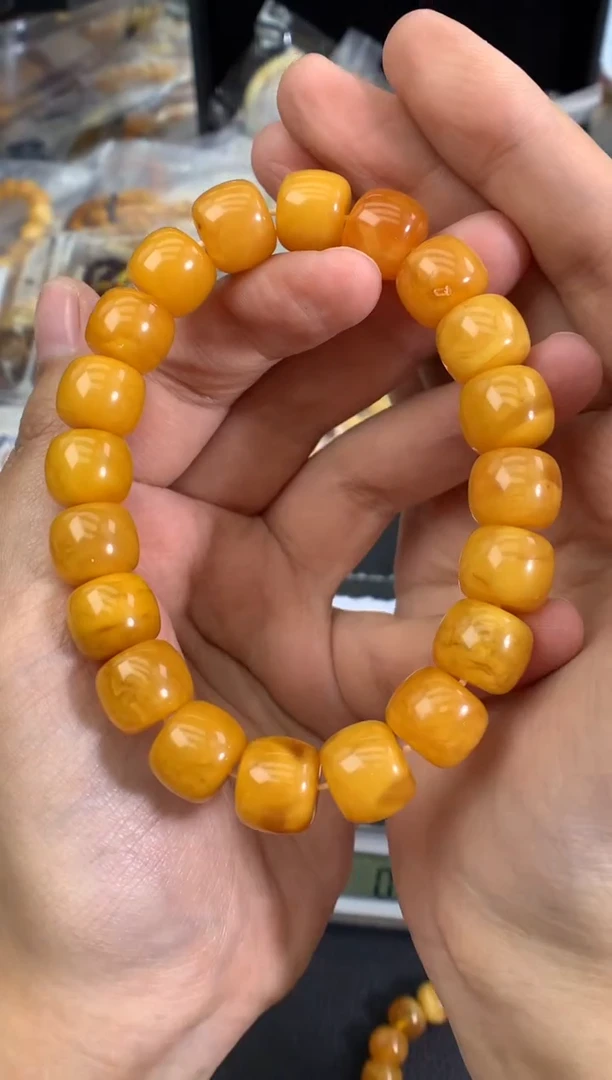 蜜蜡未镶嵌珠宝奇石1