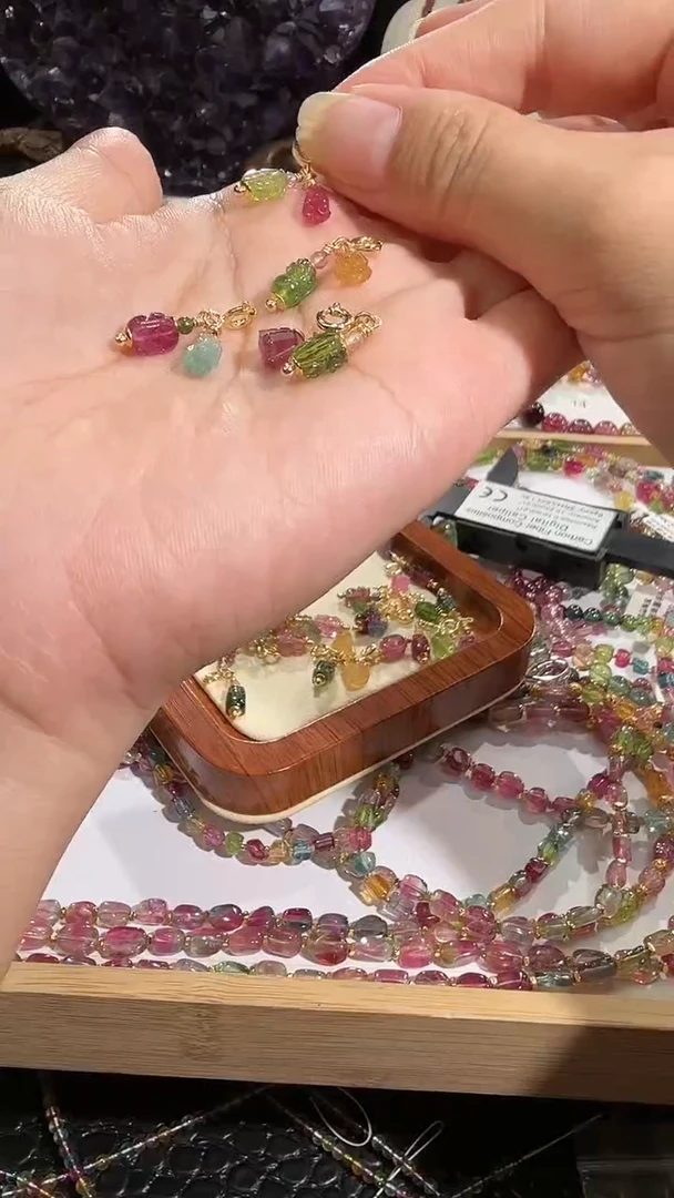 未镶嵌滴溜挂件碧玺多样性发其一