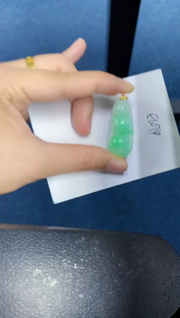 【闪购商品】翡翠颈饰18K金镶嵌000000000