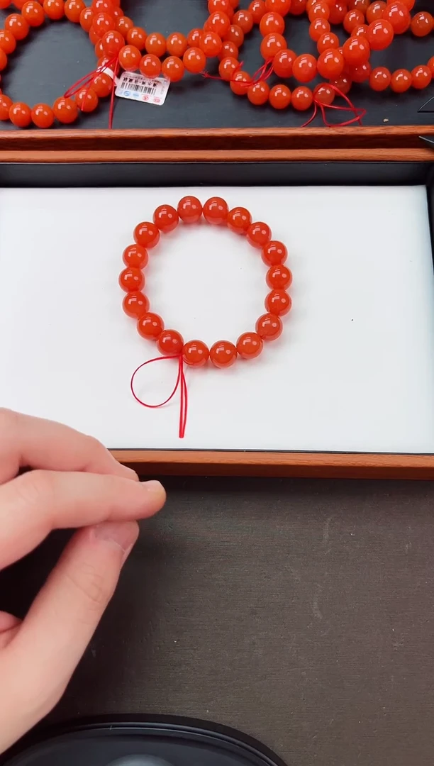 【闪购商品】南红玛瑙亮光手串卡10+未镶嵌保山杨柳滴水洞亮光单圈