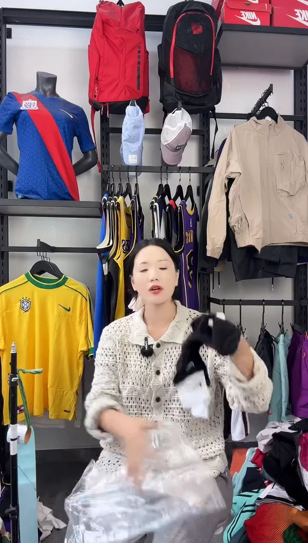 736编码 瑕疵款直播间过款为准 尺码