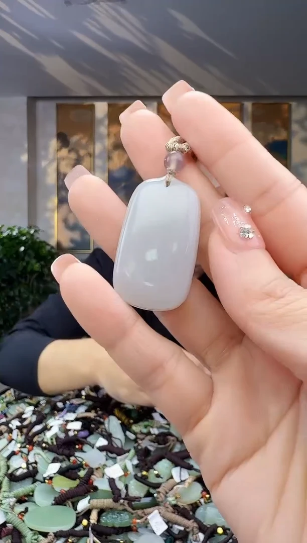 未镶嵌和田玉挂件拍一发一