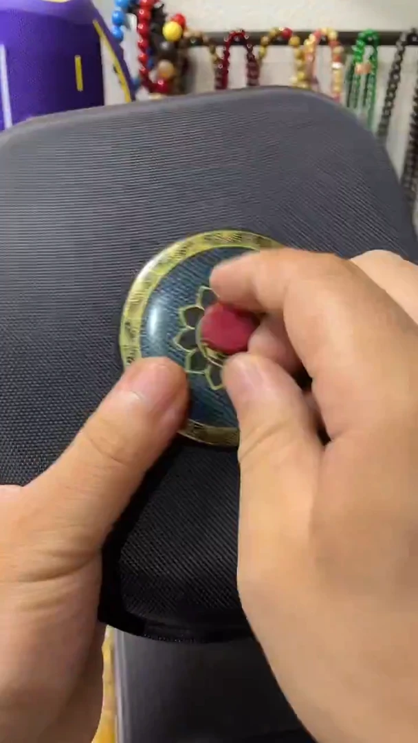 瓷片闪购商品 如图所示
