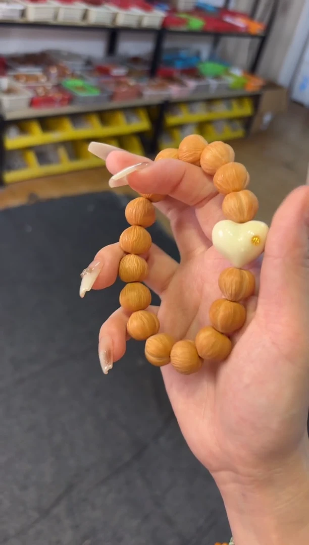 菩提根/象牙果吊坠 13mm猴头桃心金标单圈