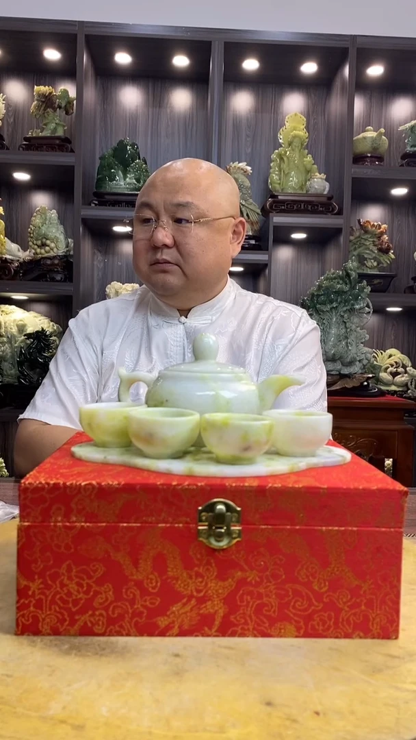 玉此**家玉岫岩料手工雕刻摆件居家装饰送礼一物一图