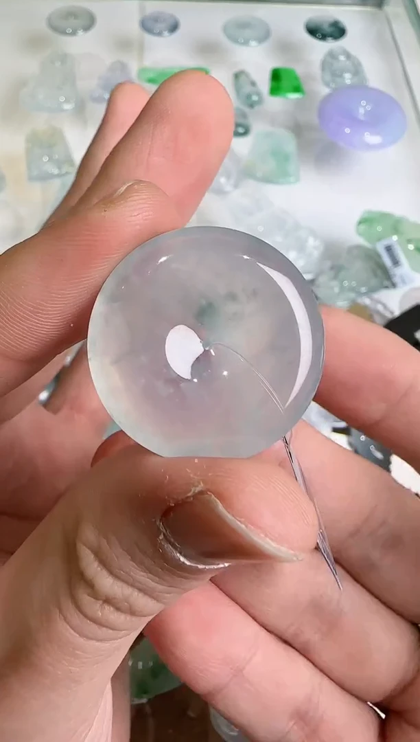 【闪购商品】翡翠吊坠(不含链)未镶嵌