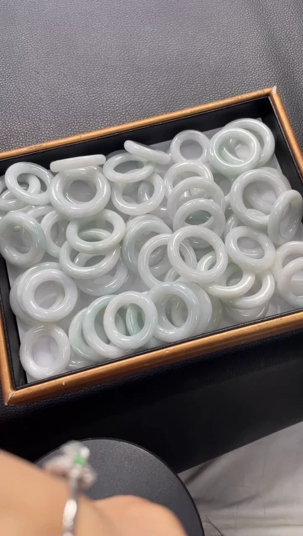 未镶嵌挂件翡翠FL121901/多样性发一件