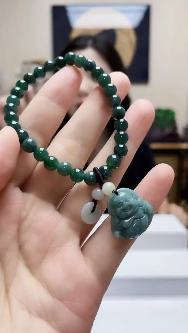 颈饰未镶嵌翡翠吊坠4