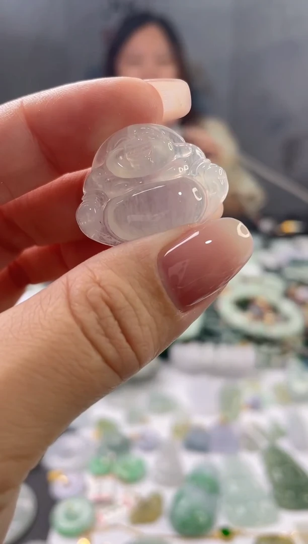 翡翠未镶嵌吊坠(不含链)佛公
