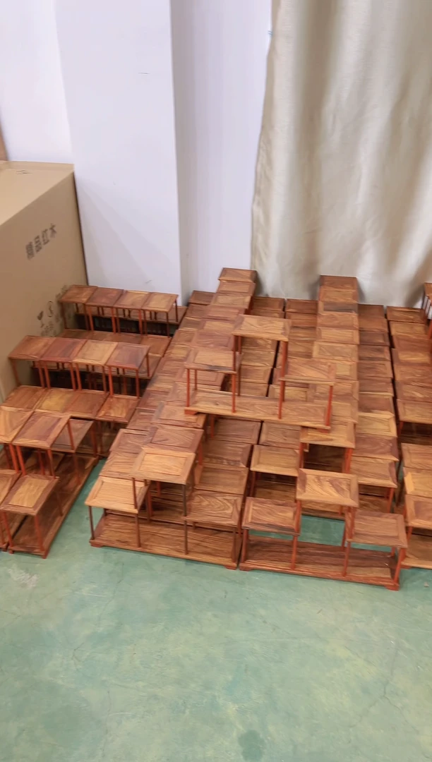 【闪购商品】刺猬紫檀（非洲黄花梨）中高两低博古架1个