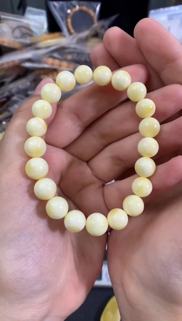 蜜蜡未镶嵌珠宝奇石1