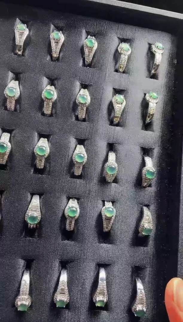 【闪购商品】定制翡翠未镶嵌多样性发货发一件2836