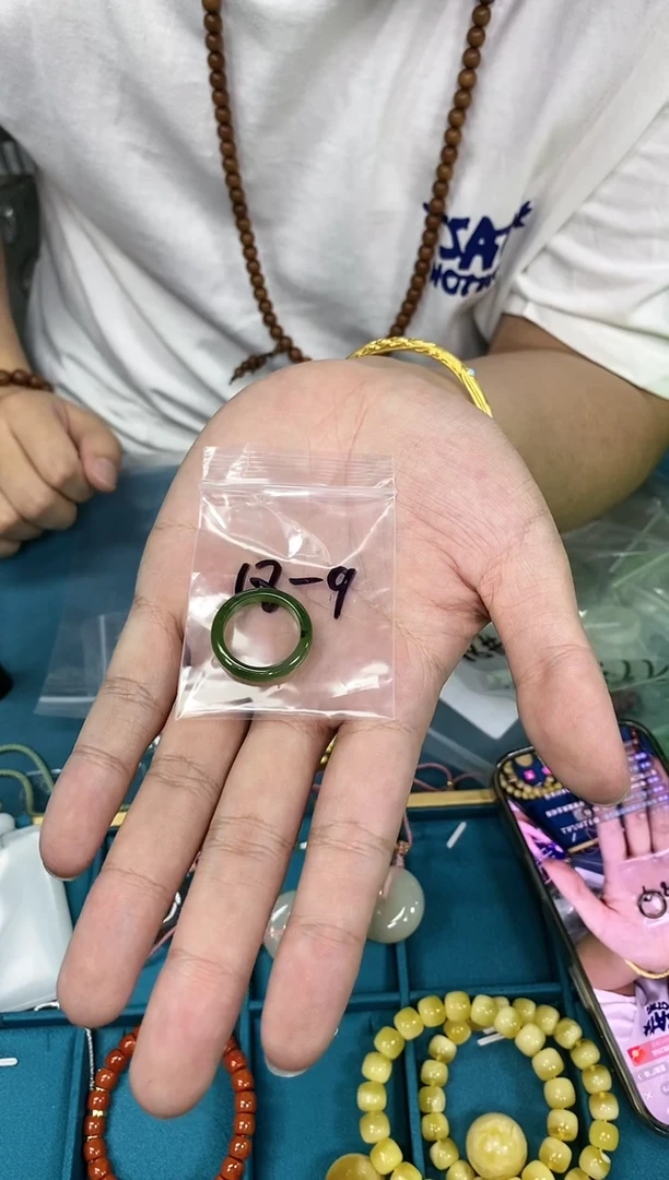 【闪购商品】和田玉戒指未镶嵌18-9
