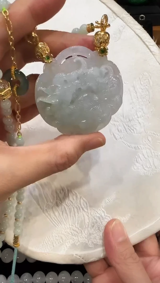 颈饰未镶嵌翡翠国风