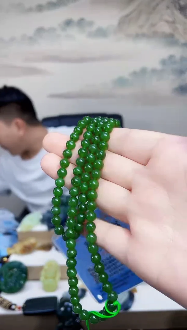 和田玉未镶嵌颈饰1