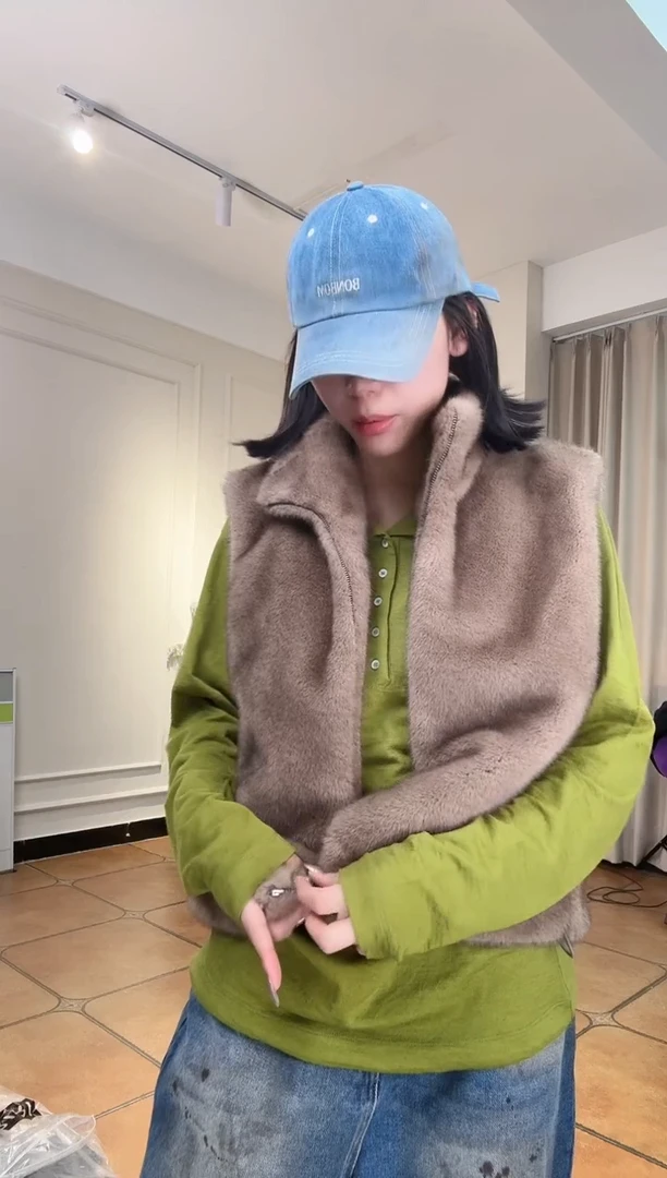 ?****玥设计师品牌黑白色条纹高领长袖xs码