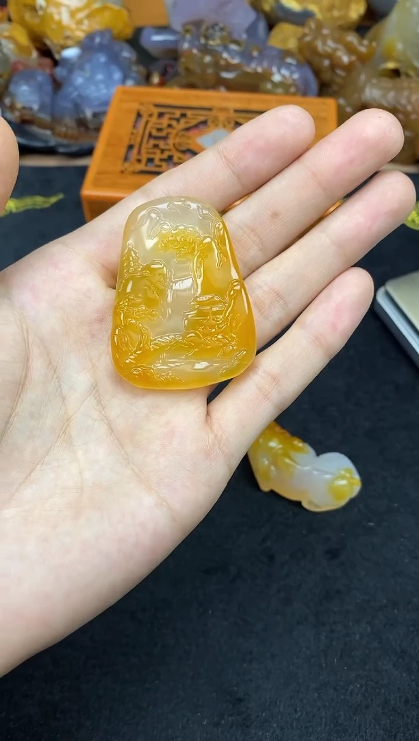 未镶嵌玛瑙/玉髓珠宝奇石人**途0