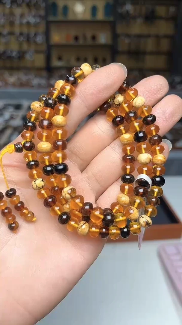 裸石琥珀未镶嵌抚顺琥珀7+多宝多样性发其一