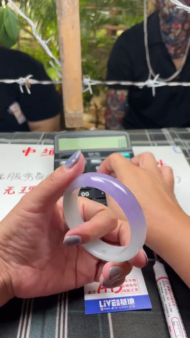 边境手镯现场收货直发