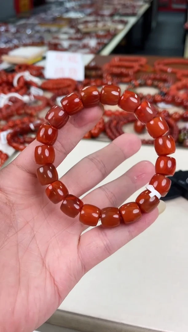 未镶嵌瓦西直切手串11+南红玛瑙（多样式发其一）