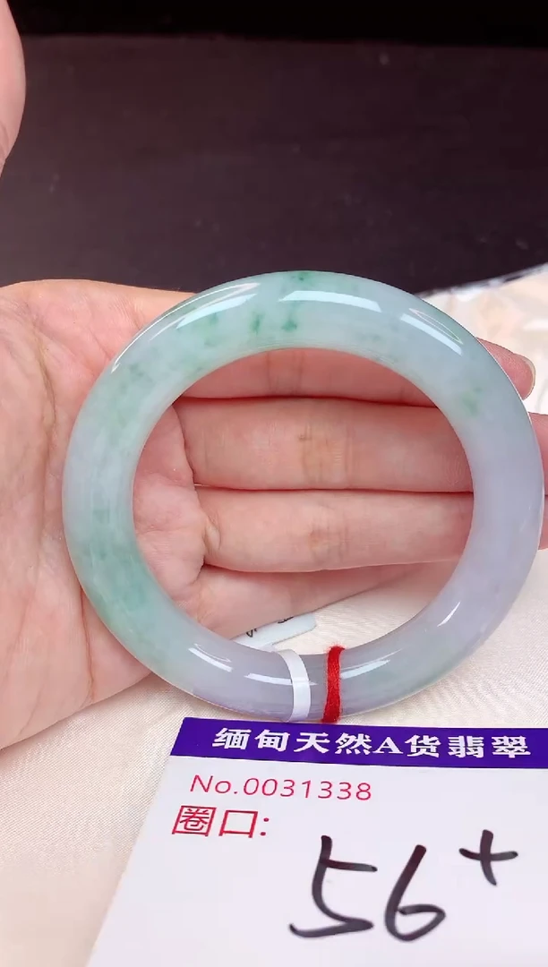 未镶嵌手镯翡翠56