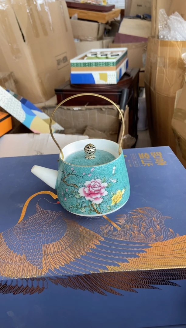 无运费险有瑕疵的摄影的产品有使用过的痕迹有点脏介意勿拍