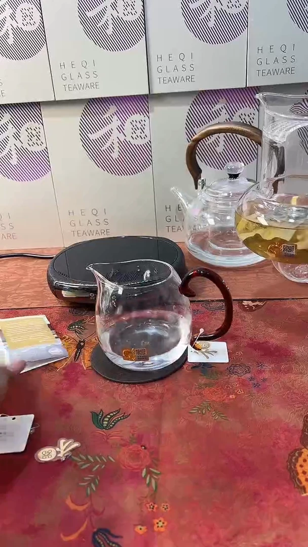 锦然茶海琥珀。。。。。。