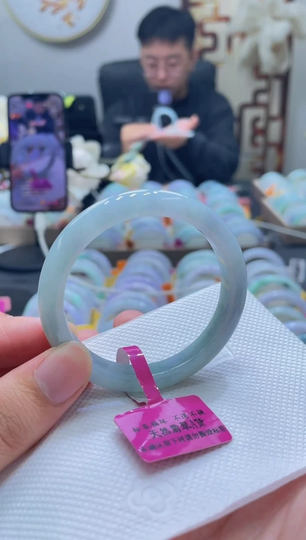 未镶嵌手镯翡翠012-52