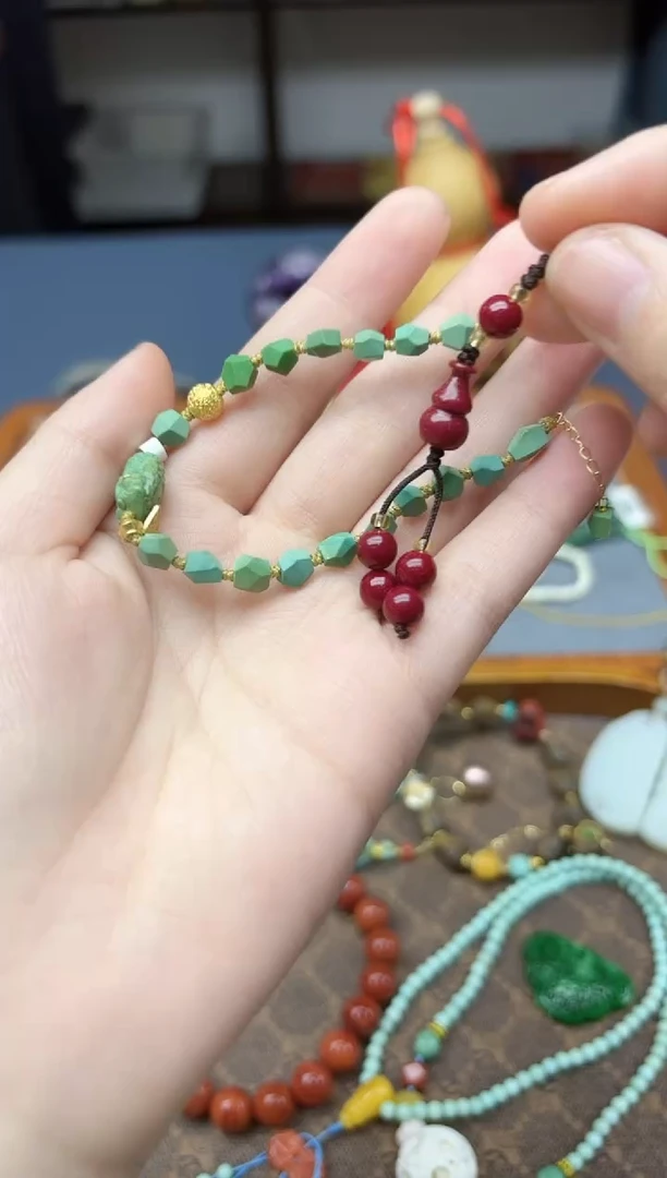 天然辰砂四**已朱砂挂件LX