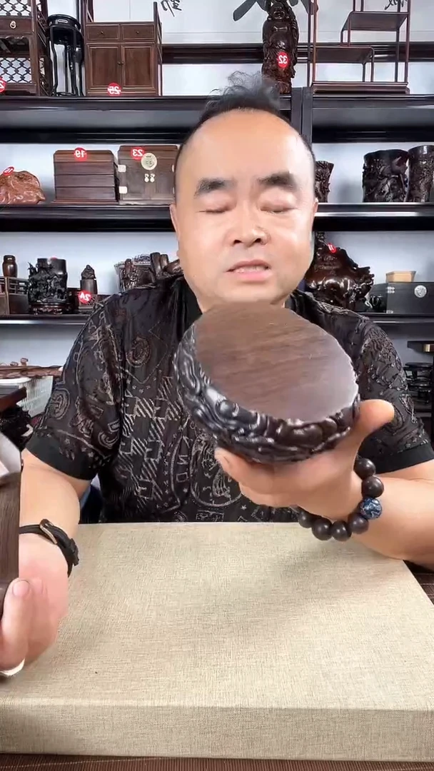 木云纹圆老李红木工艺品