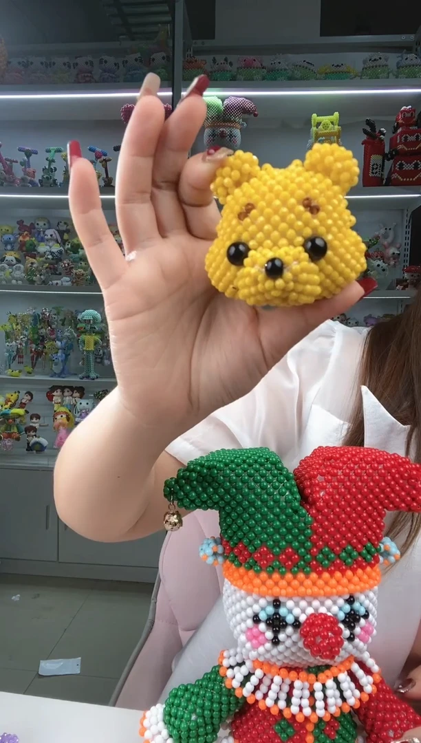 玻璃1078卡4水晶维尼小熊头瓷黄