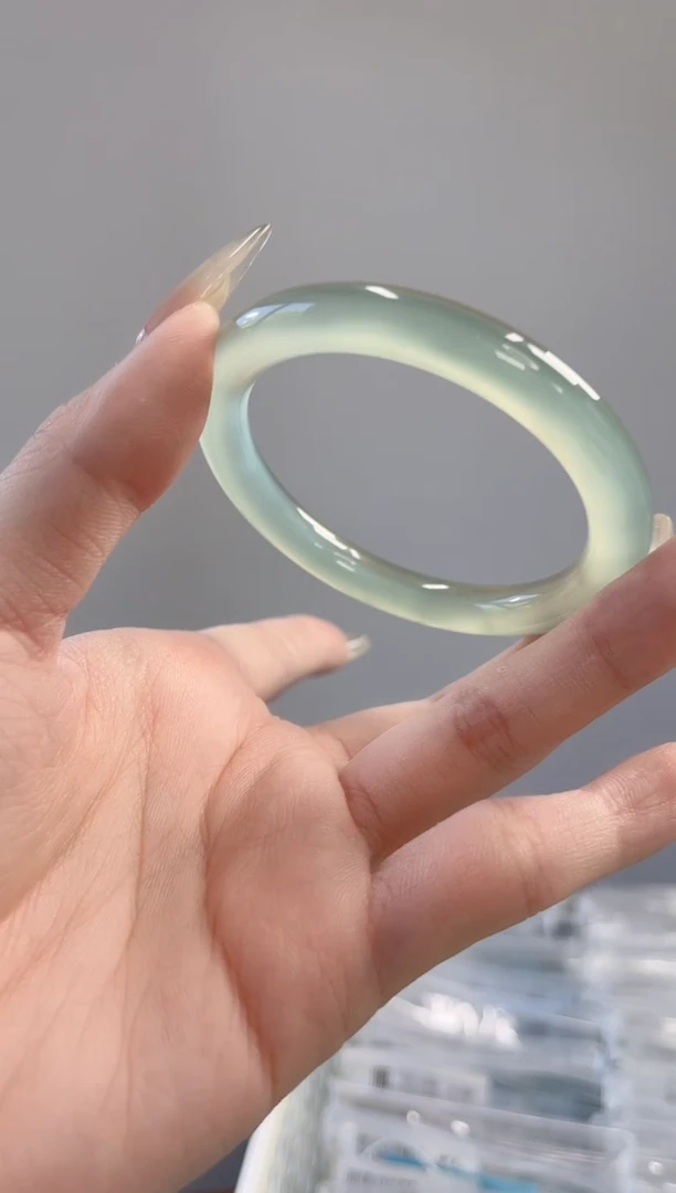 玛瑙/玉髓手镯未镶嵌56圈卡8