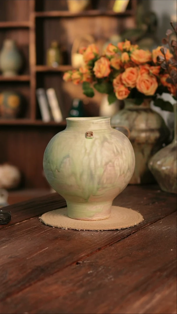 摆件4-18高25口9误差2无孔瑕疵