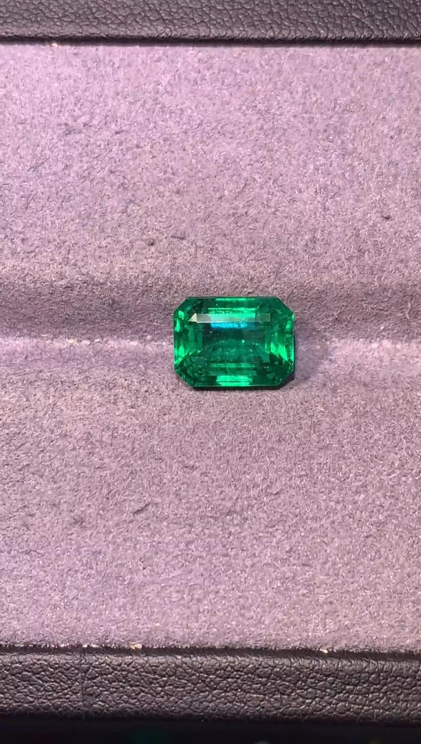 裸石祖母绿3.68ct赞比亚VVG微油VB吉尔德