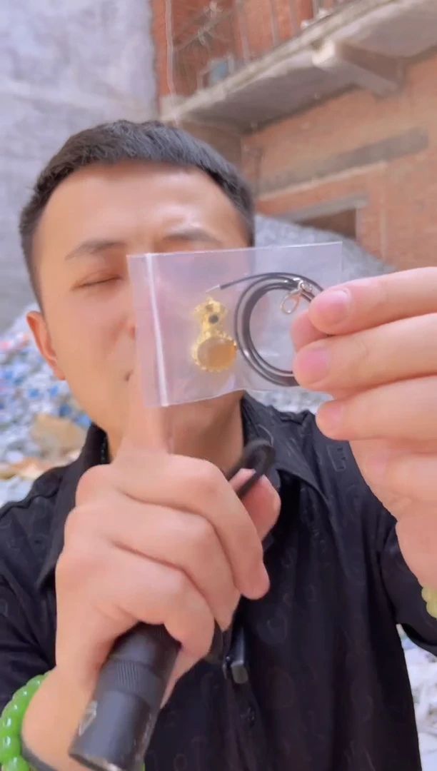 玛瑙/玉髓颈饰合金福袋吊坠多样性发货发其一