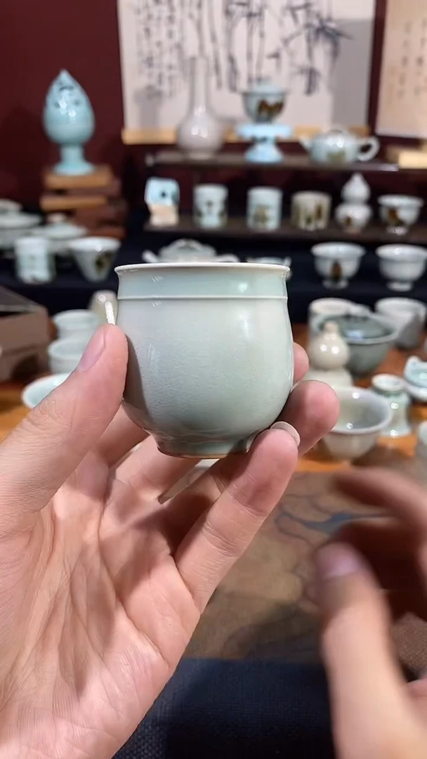 山隐青瓷柴烧粉青龙蛋杯
