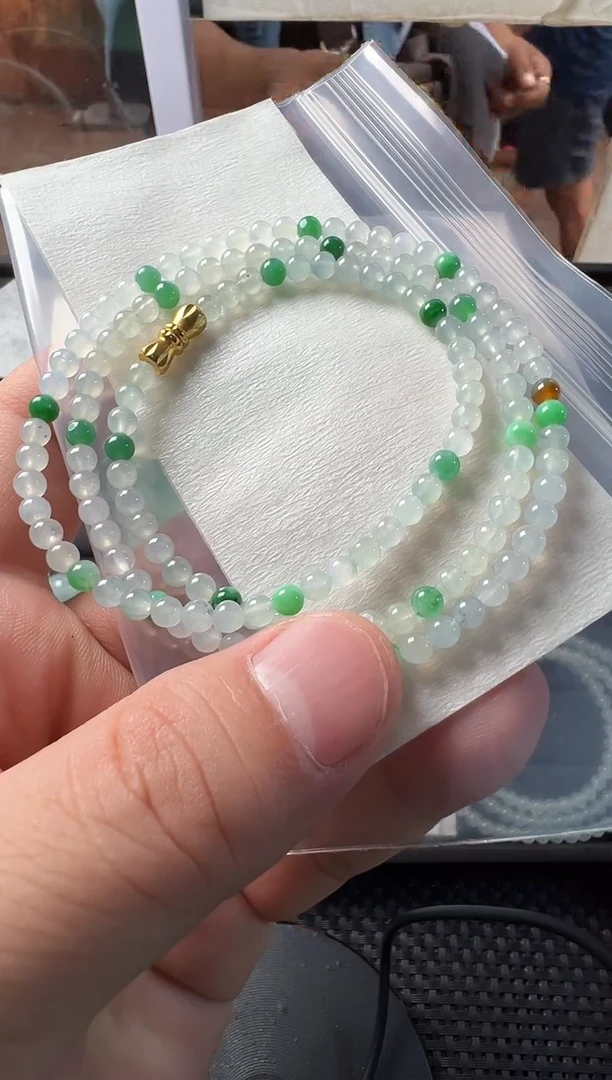 定制翡翠未镶嵌缅甸天然翡翠A货