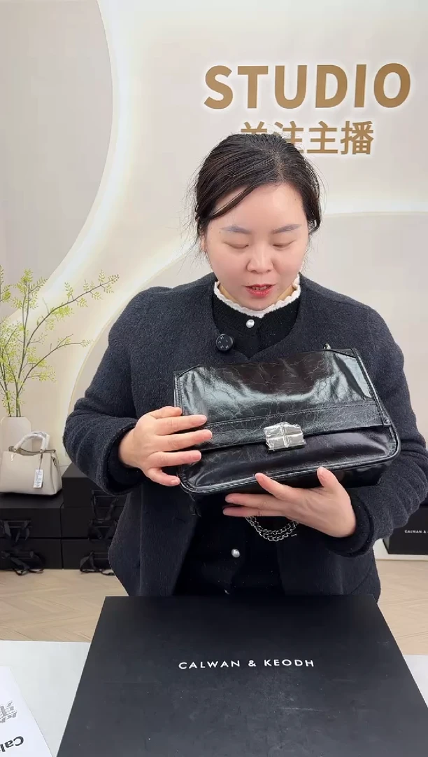 牛皮包包特价674