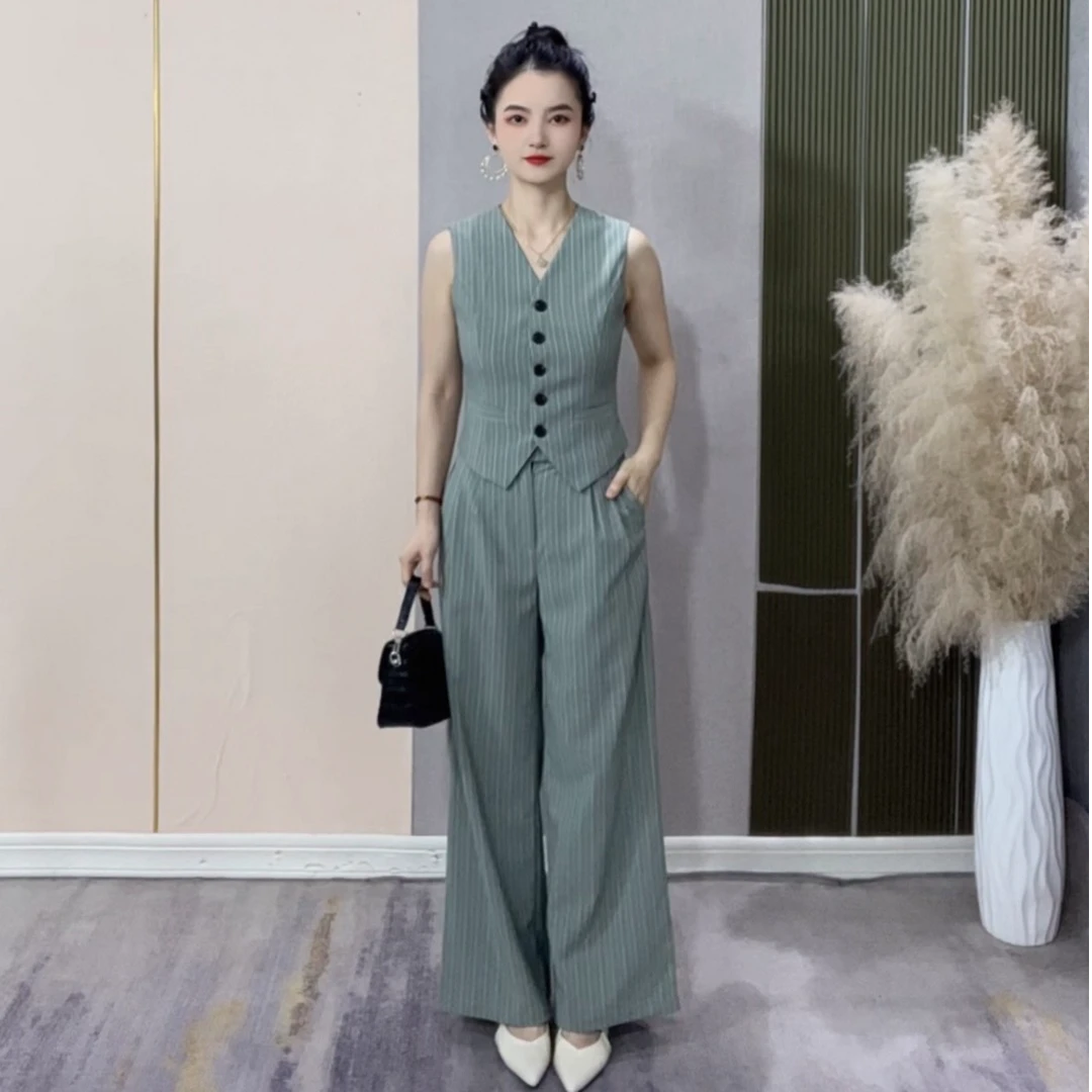 2025小个子夏新款气质高级感时尚减龄v领西装马甲套装JH2508-2