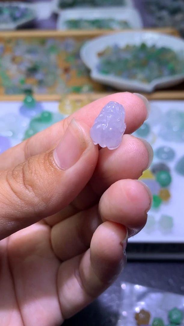 未镶嵌定制翡翠毛货