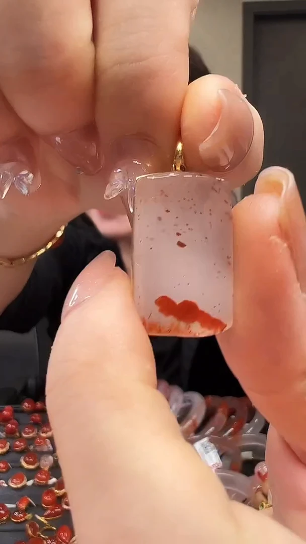 吊坠(不含链)18K金镶嵌南红玛瑙/包镶原矿冰飘无事牌/16*24*7