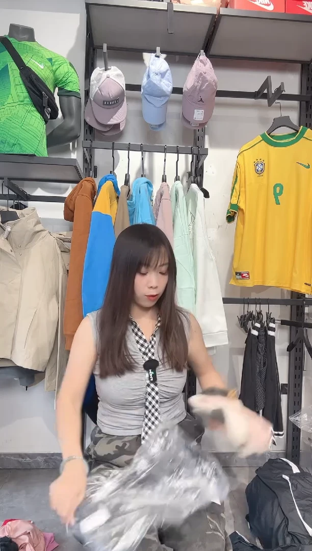 1256 编码 瑕疵款直播间过款为准 尺码