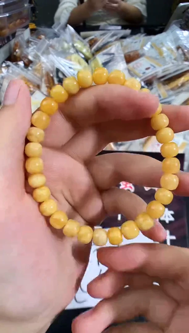 蜜蜡未镶嵌珠宝奇石1