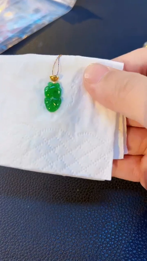 翡翠18K金镶嵌颈饰缅料A货/支持复检/一件