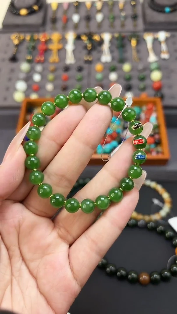 未镶嵌和田玉挂件8mm碧玉圆珠手串 藏物系列