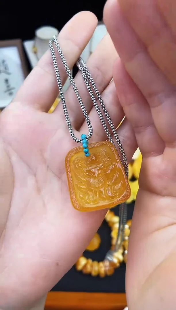 琥珀未镶嵌珠宝奇石柒月