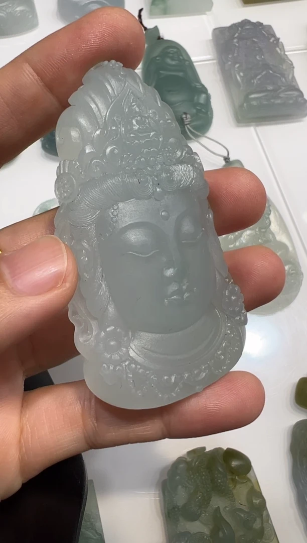 未镶嵌定制翡翠观音首